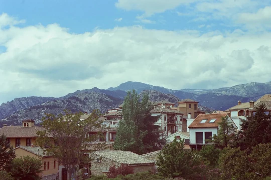 Cammarata 1 Euro Houses - Sicilian Mountain Town