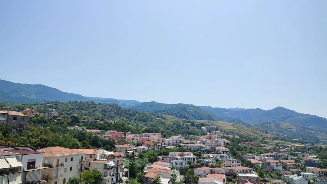 Maida 1 Euro Houses - Calabria Coastal Town