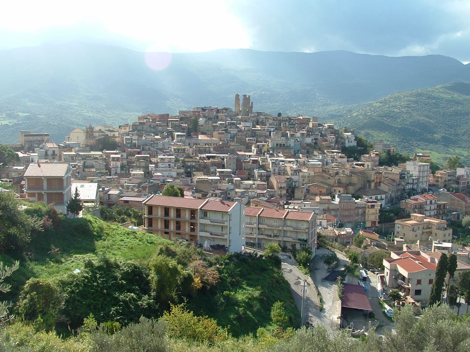 Pettineo view